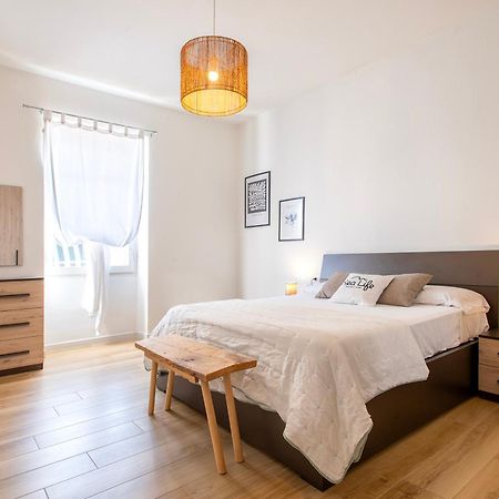 Sea Life Holiday Home Алгеро Екстериор снимка